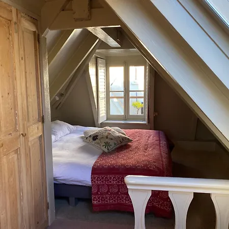 Herengracht 21 Bed & Breakfast