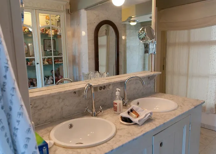 Herengracht 21 Bed & Breakfast